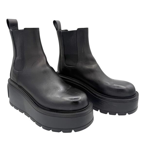 Valentino Shoes - Valentino Garavani Vlogo Platform Black Chelsea Ankle Boots Size 37.5 US 7.5